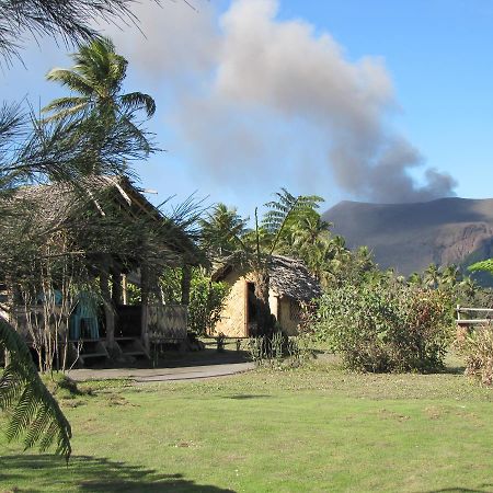 Yasur View Bungalows Loanengo Exteriér fotografie
