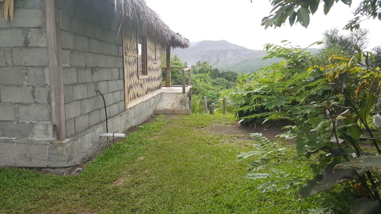 Yasur View Bungalows Loanengo Exteriér fotografie