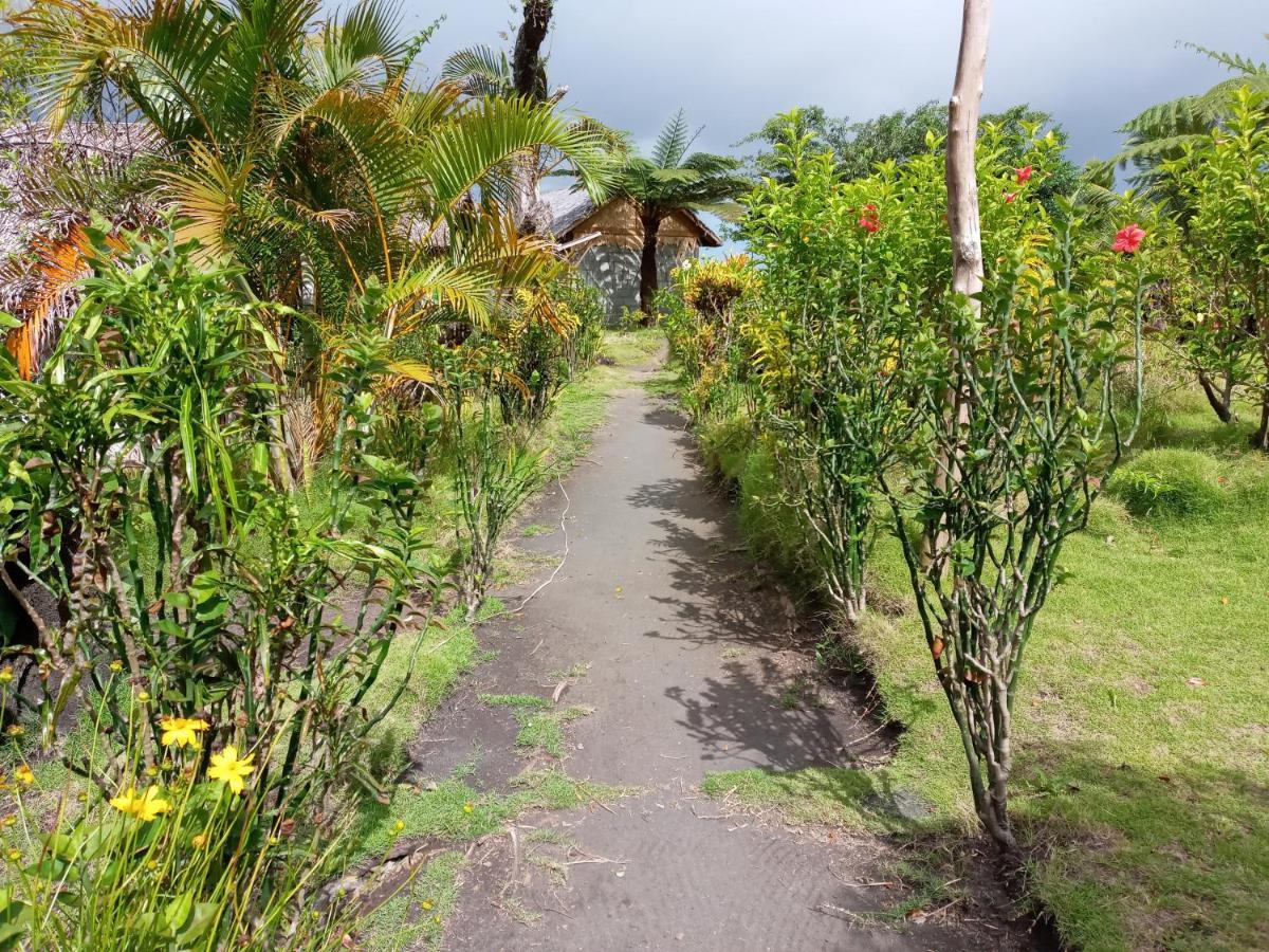 Yasur View Bungalows Loanengo Exteriér fotografie